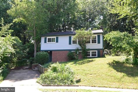 This home was built in 1978 and last sold on 2023-04-18 for $315,000. . Wildwood ct
